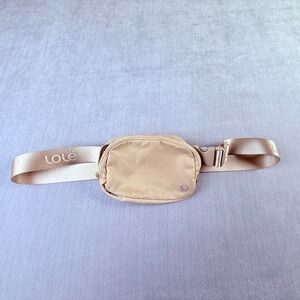 Lole Belt Bag Tan Nylon Fanny Pack Waist Bag Adjustable Strap with Key Clip